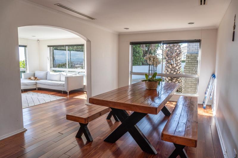 6 Bedroom Property for Sale in Plattekloof Western Cape